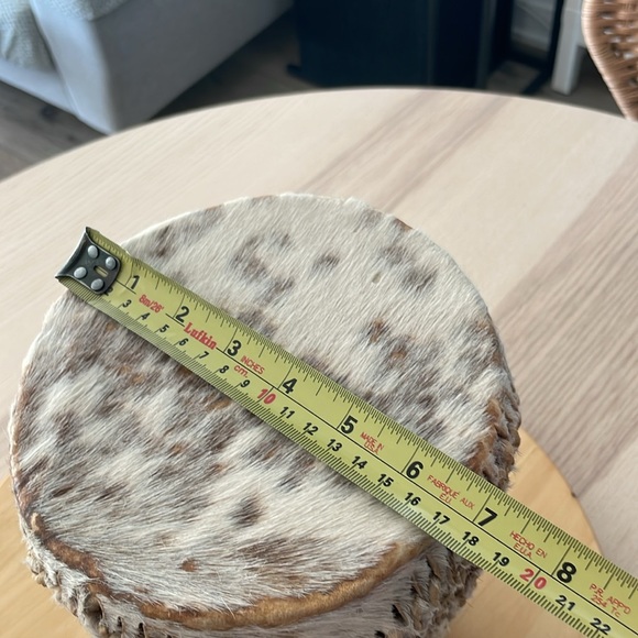 Vintage Zebra skin drum from Tanzania. - Picture 6 of 7